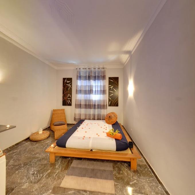 Tantra Chic Massage  - Erotic Massage in Roma, Italy