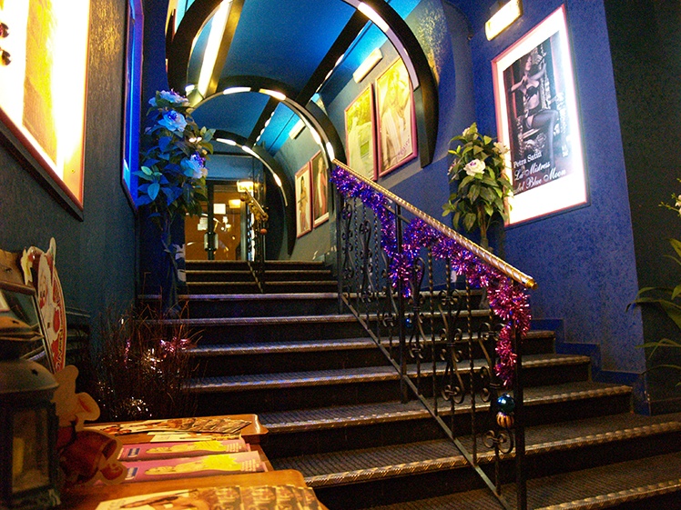 Blue Moon - Nightclub in Roma, Italy