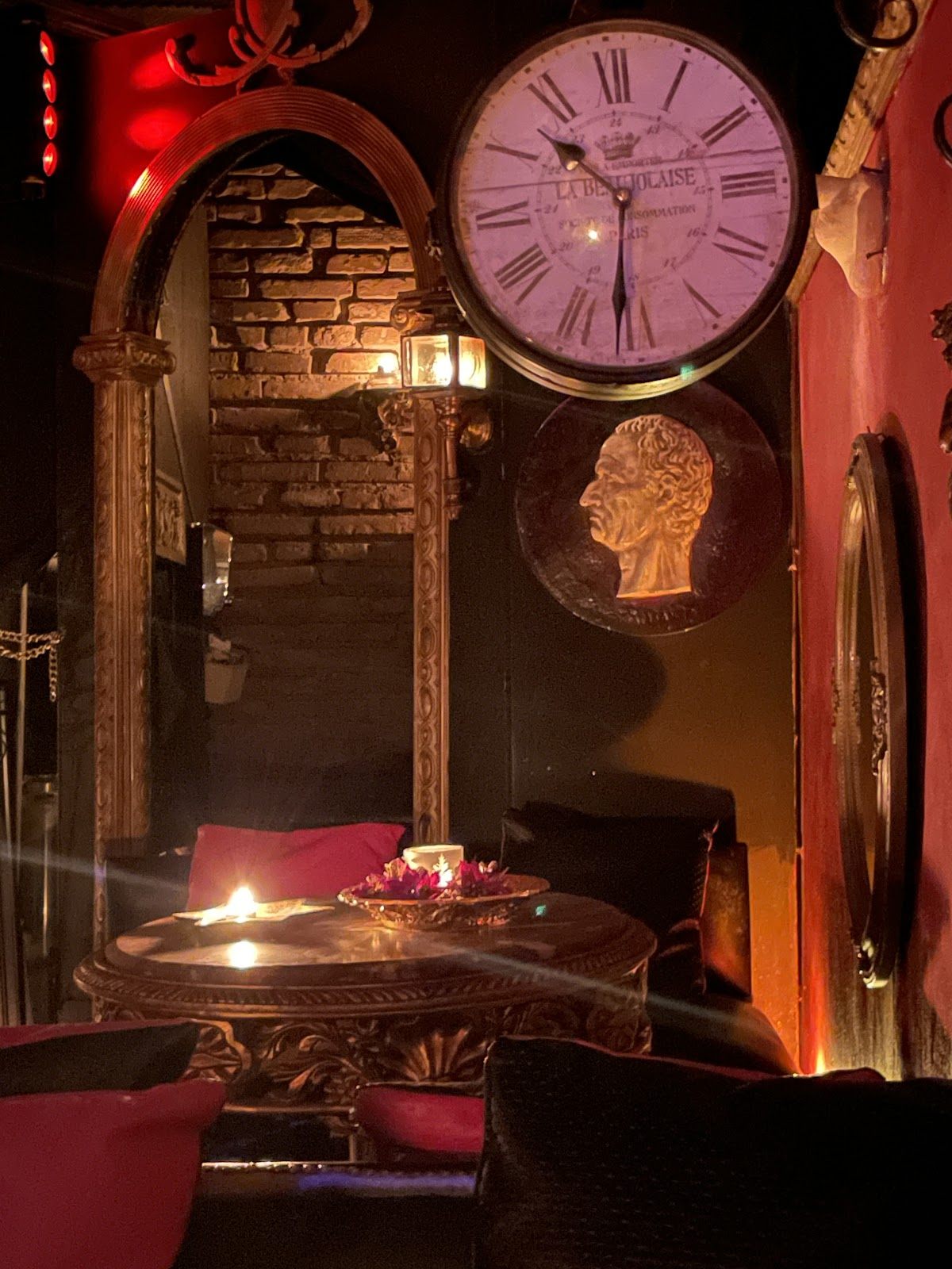 Bad Romance Swingers Club Privè Roma - Swinger Club in Roma, Italy