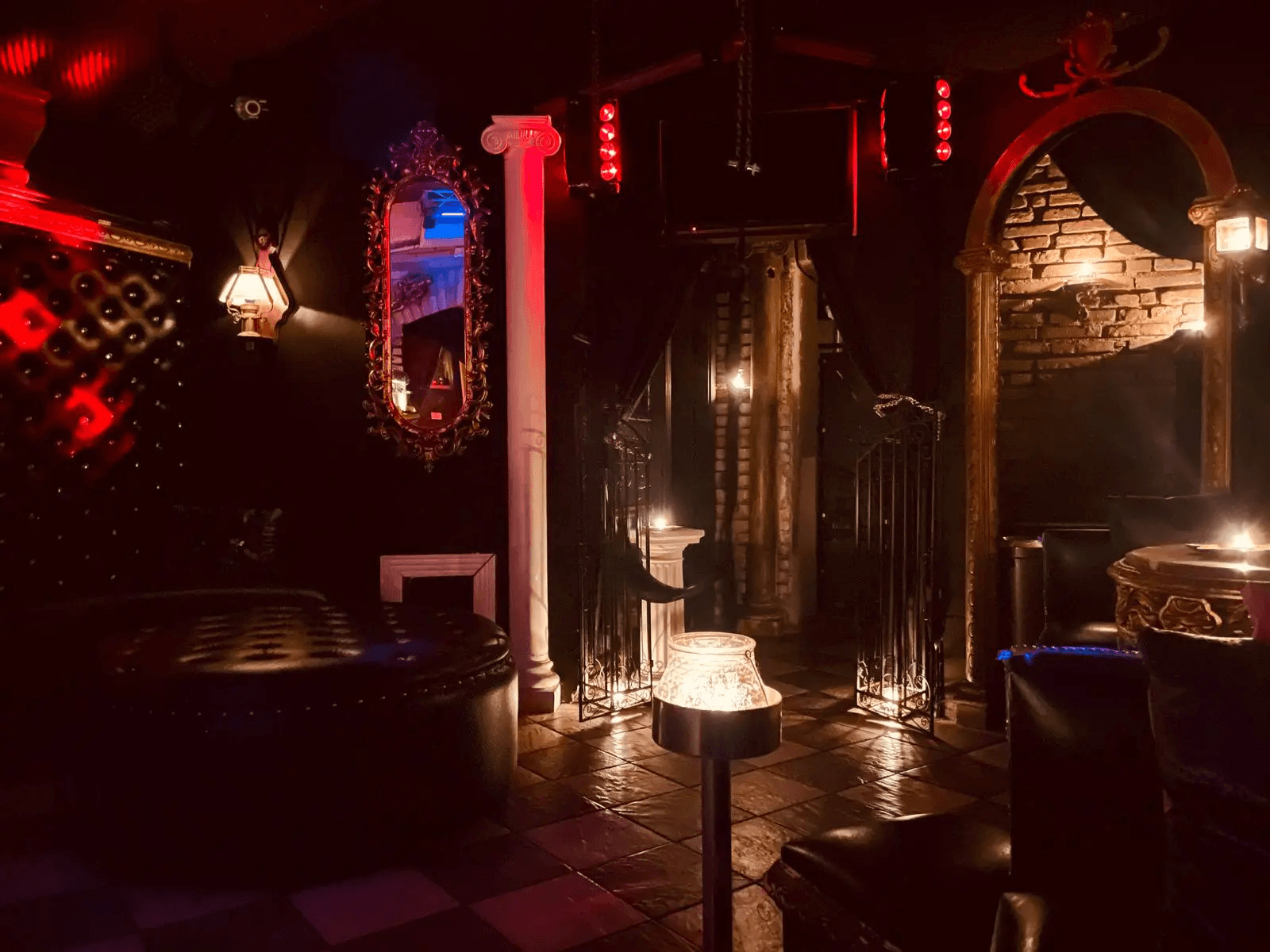 Bad Romance Swingers Club Privè Roma - Swinger Club in Roma, Italy