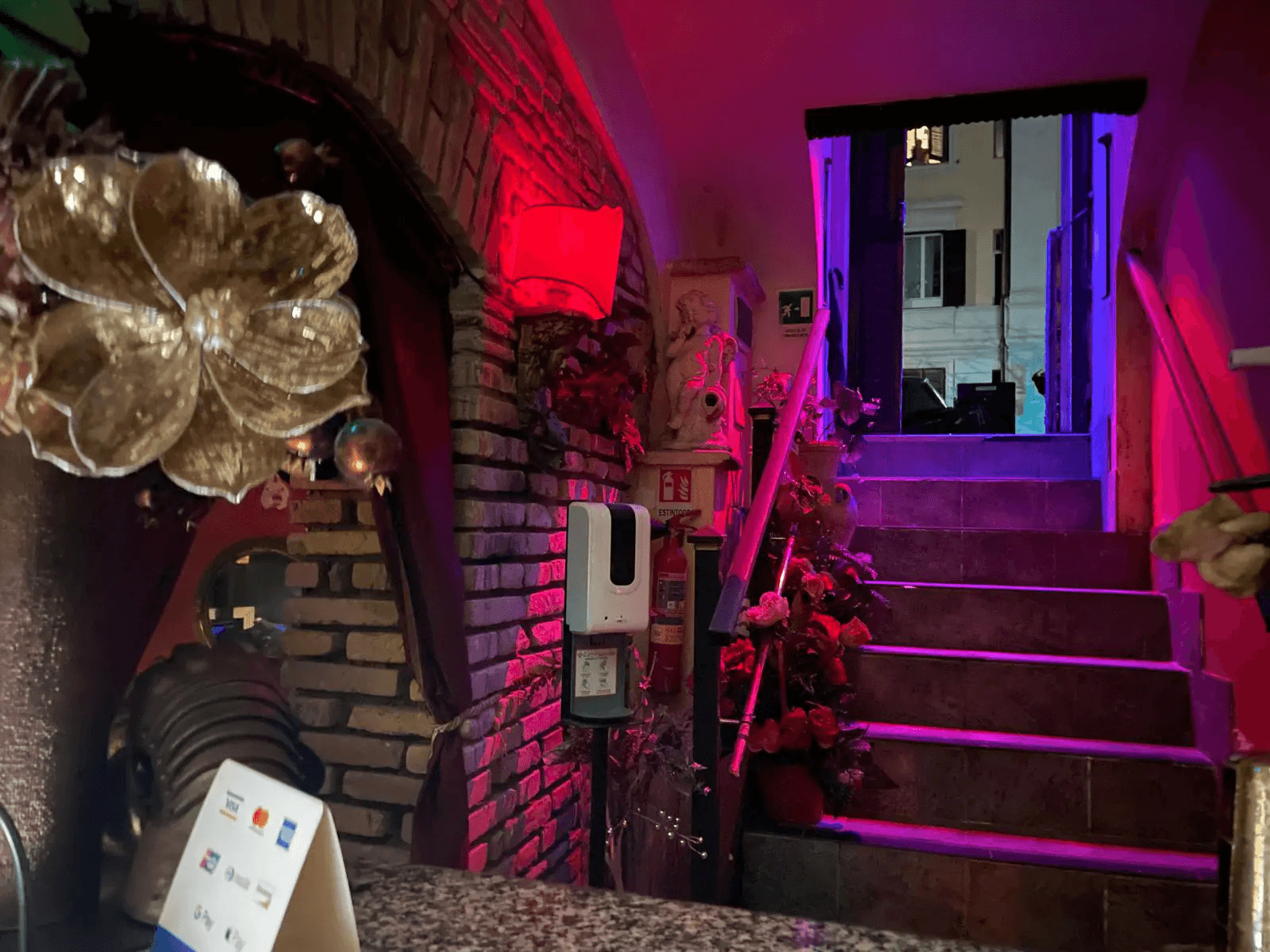 Bad Romance Swingers Club Privè Roma - Swinger Club in Roma, Italy