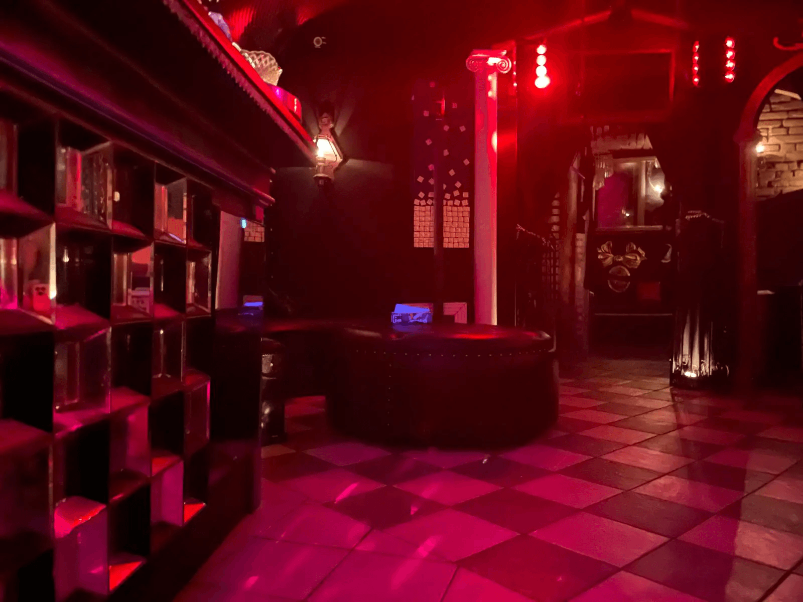 Bad Romance Swingers Club Privè Roma - Swinger Club in Roma, Italy