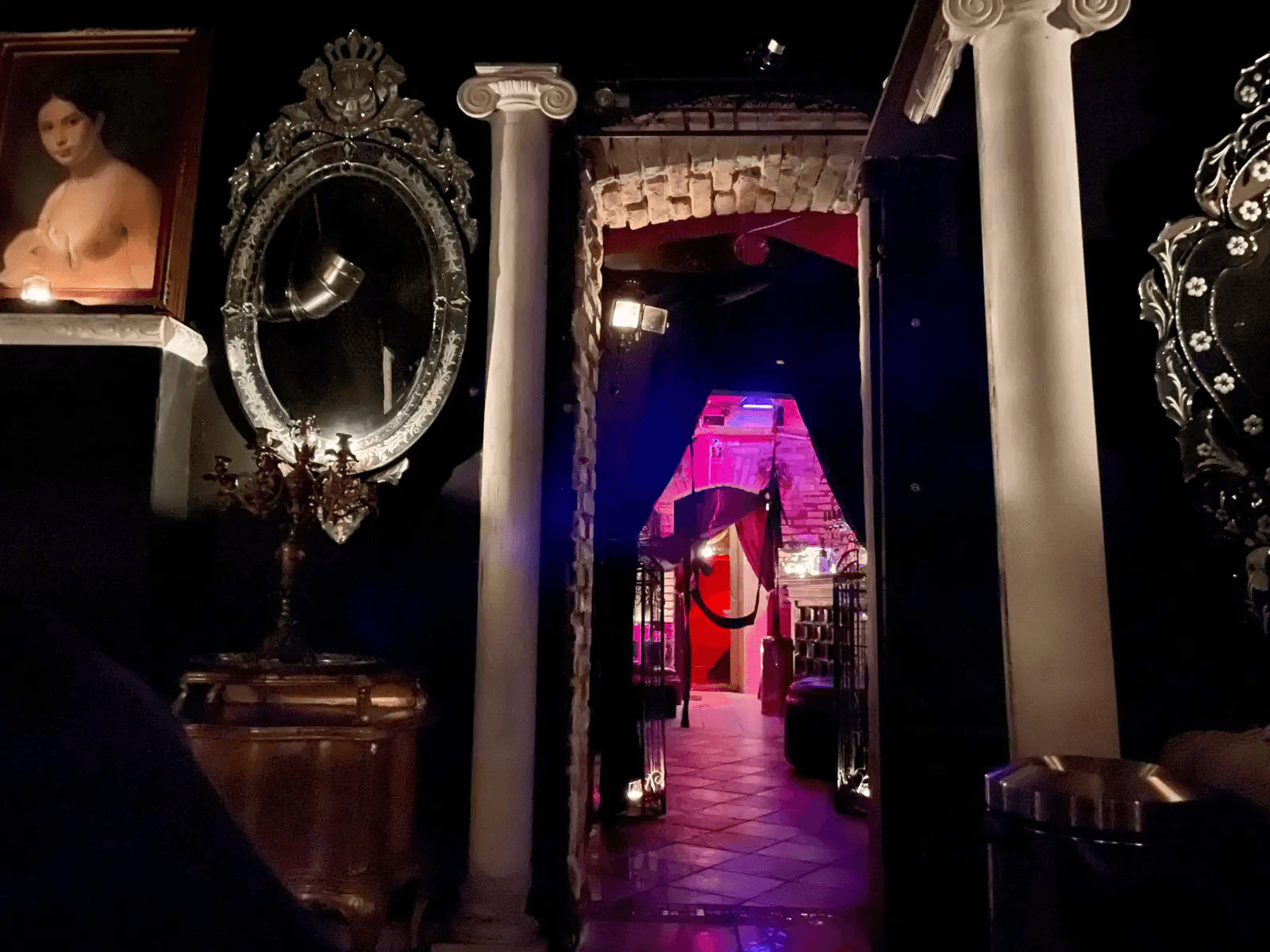 Bad Romance Swingers Club Privè Roma - Swinger Club in Roma, Italy