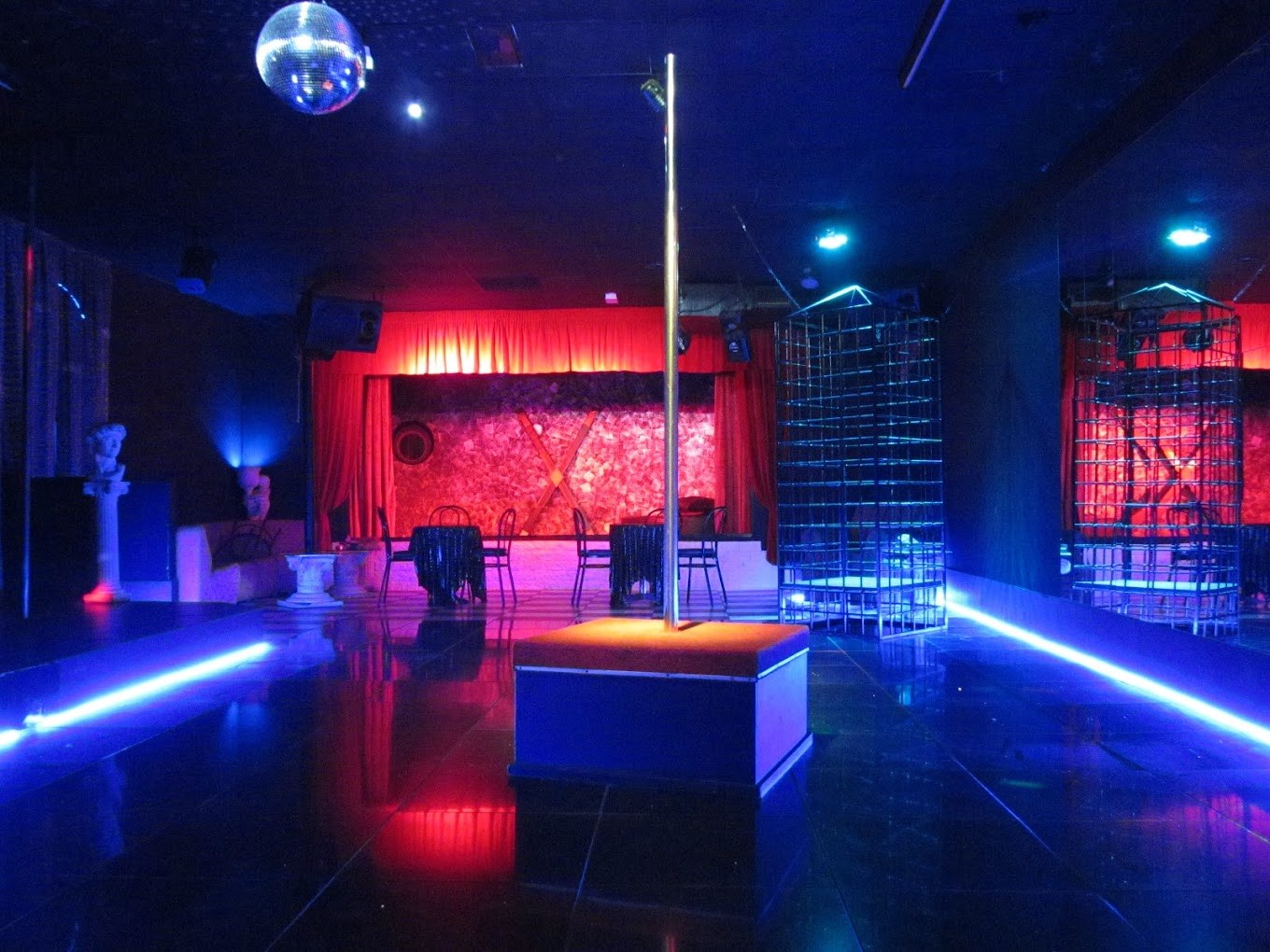 New Armony Club - Swinger Club in Roma, Italy