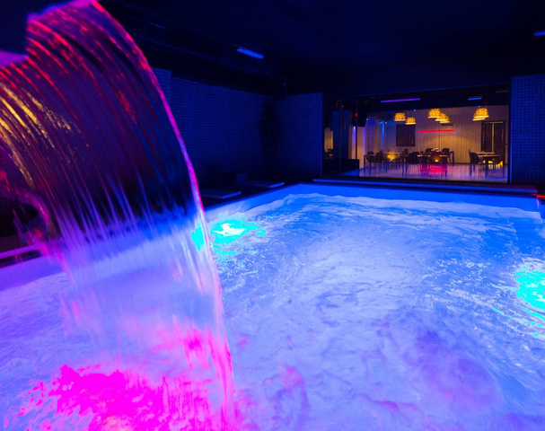 One Deluxe Spa - Swinger Club in Roma, Italy