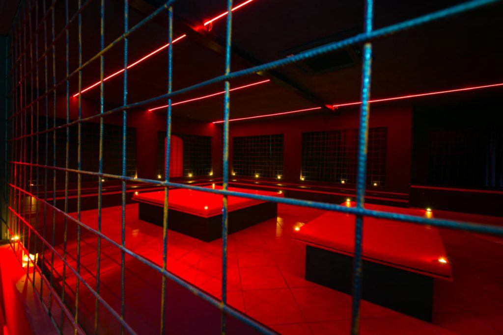 Club Privè Salerno One Feeling - Nightclub in San Cipriano Picentino, Italy