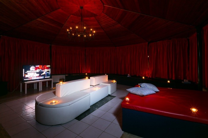 Club Privè Salerno One Feeling - Nightclub in San Cipriano Picentino, Italy