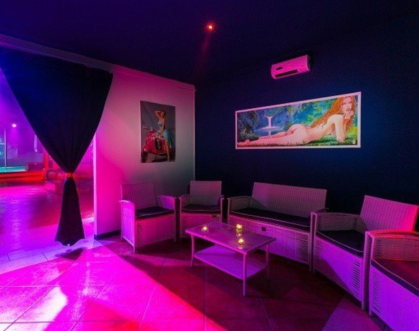 Club Privè Salerno One Feeling - Swinger Club in San Cipriano Picentino, Italy