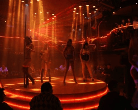 Sexy Disco Excelsior - Lap Dance E Night Club - Nightclub in San Donnino, Italy