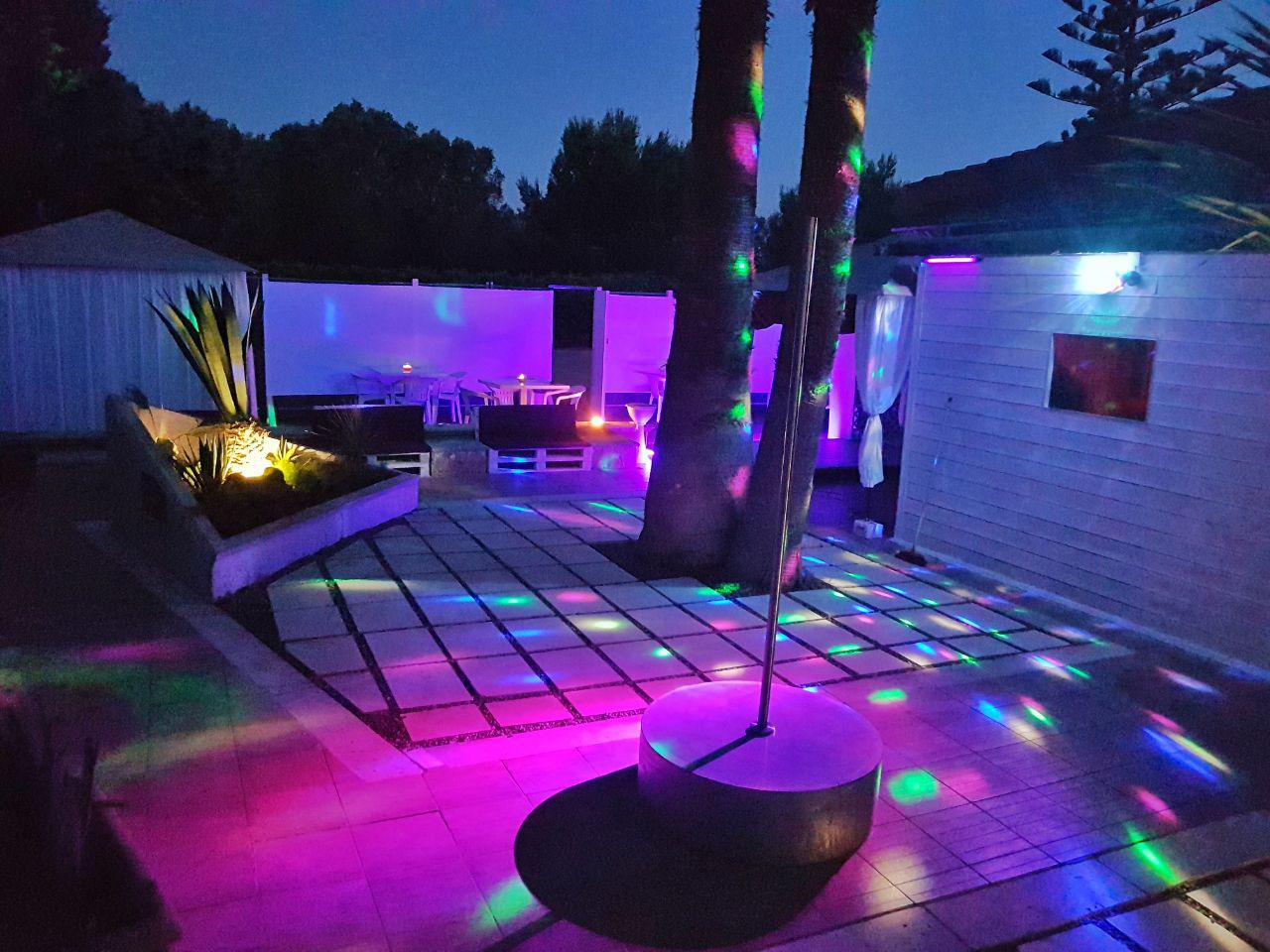 Tacco 12 Club Prive Puglia Brindisi - Nightclub in San Pietro Vernotico, Italy