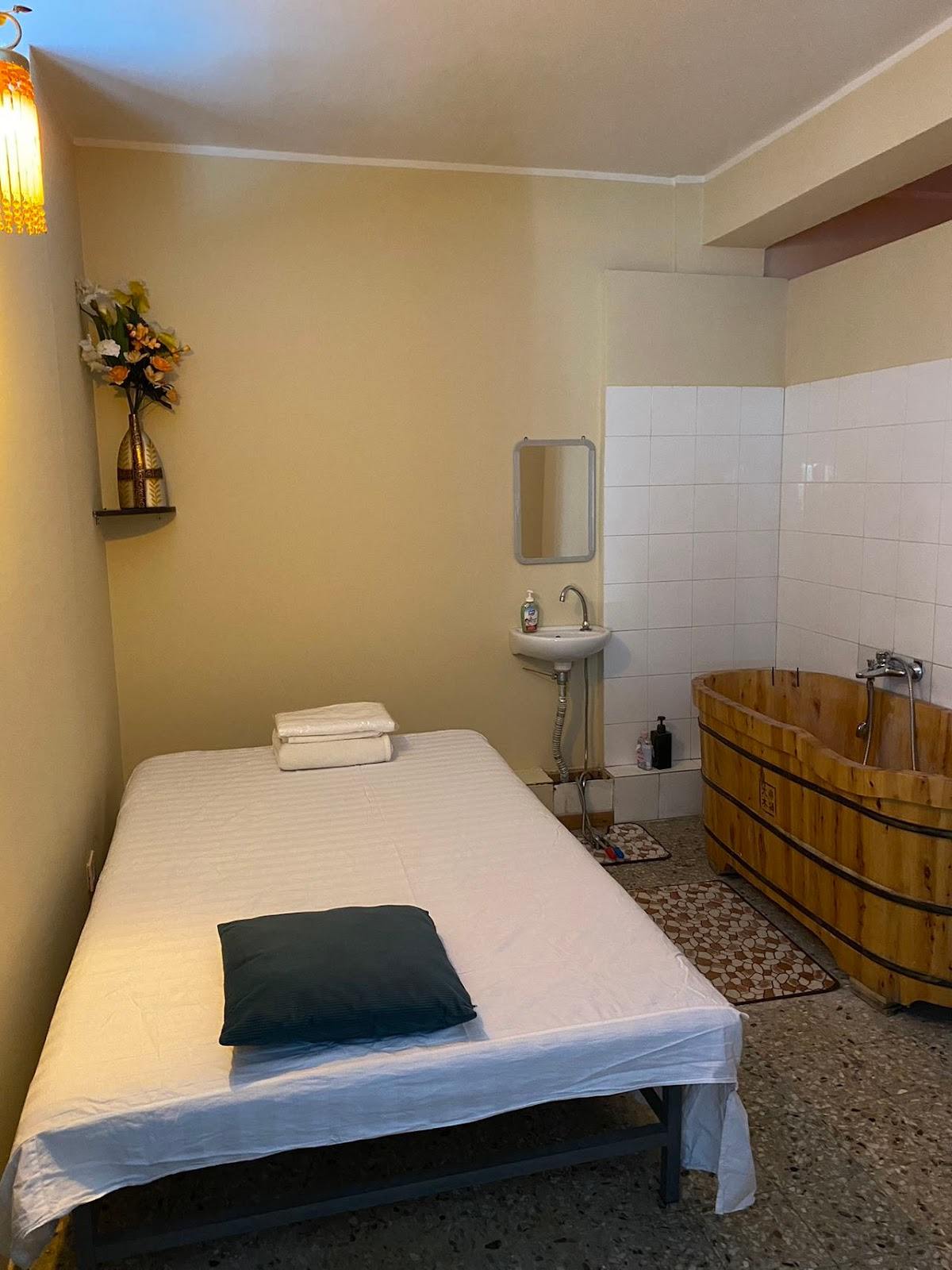 Centro Tuina Orientale - Erotic Massage in Sesto San Giovanni, Italy