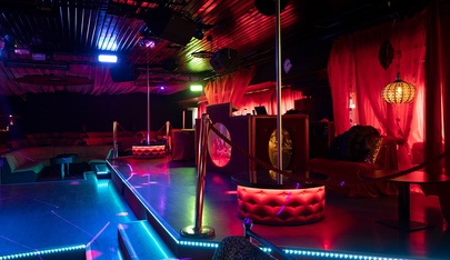 Le Moulin Club Privé Soave Verona ( Ex Moulin Rouge ) - Nightclub in Soave, Italy