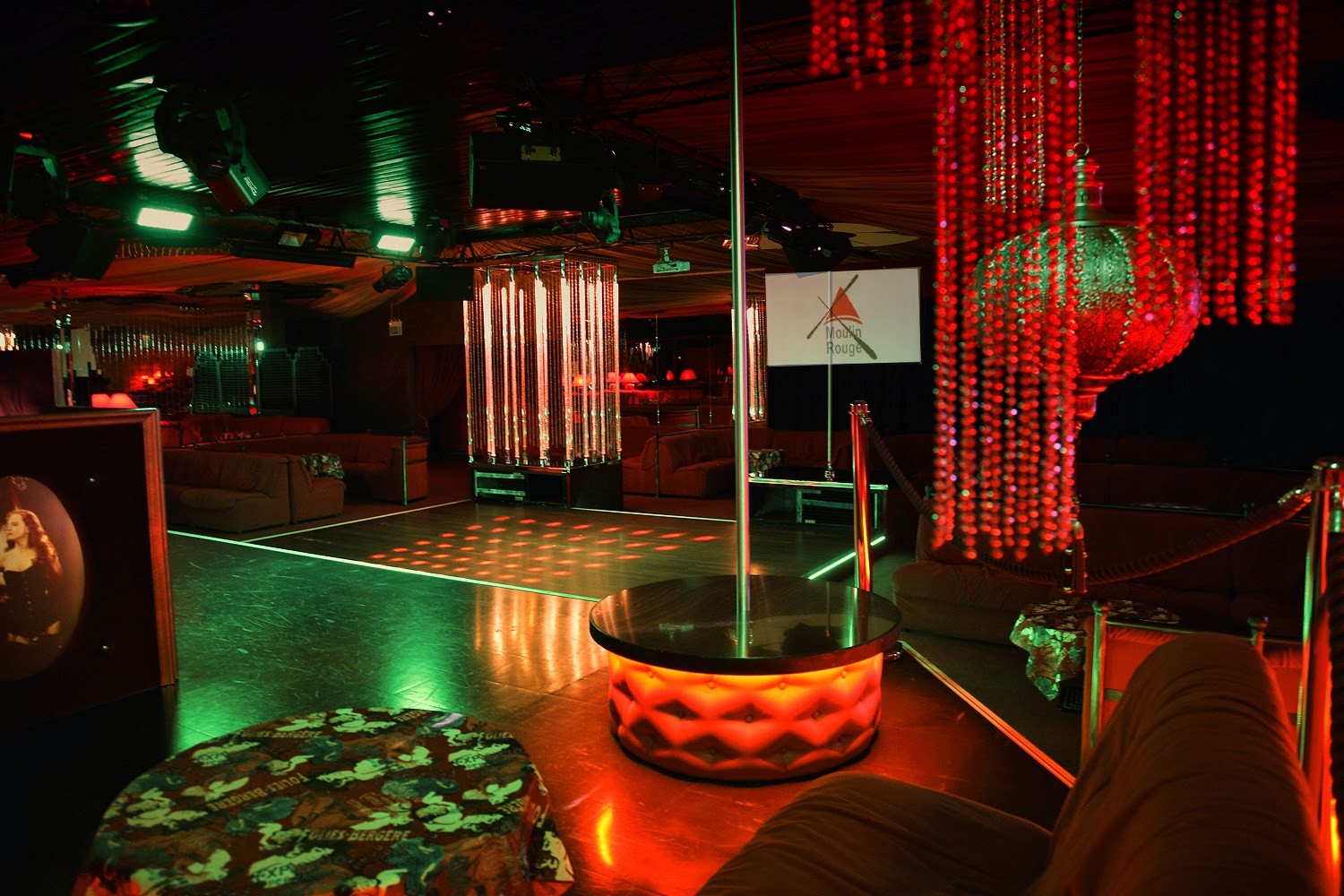 Le Moulin Club Privé Soave Verona ( Ex Moulin Rouge ) - Swinger Club in Soave, Italy
