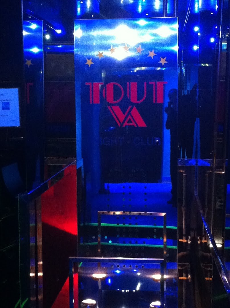 Tout Va La Nuit - Nightclub in Torino, Italy