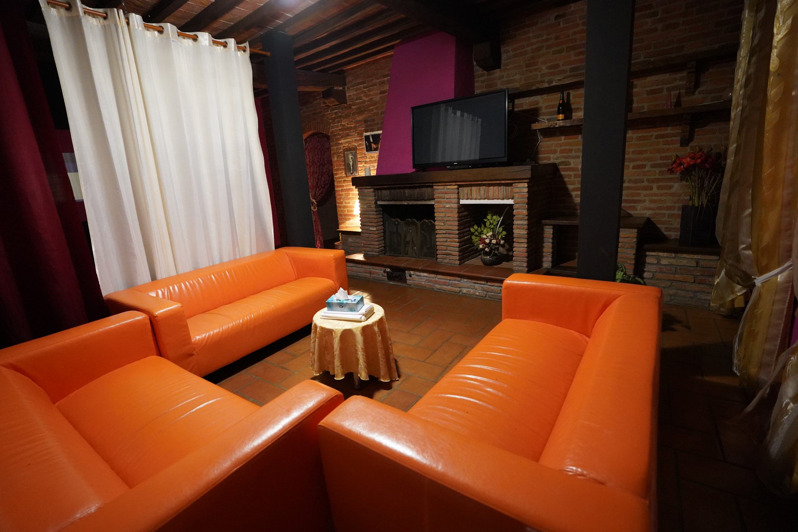 Club Al Chiaro Di Luna - Swinger Club in Toscana, Italy