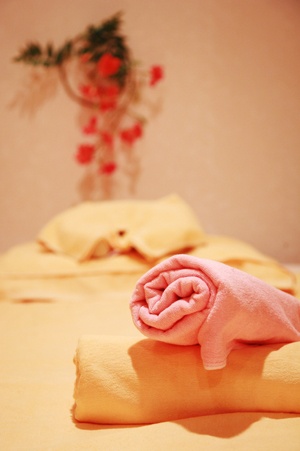 Cocoro - Erotic Massage in Fuch Shi, Japan