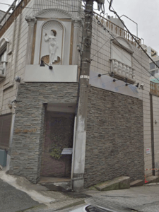 Sleeping Beauty - Swinger Club in Shibuya, Japan