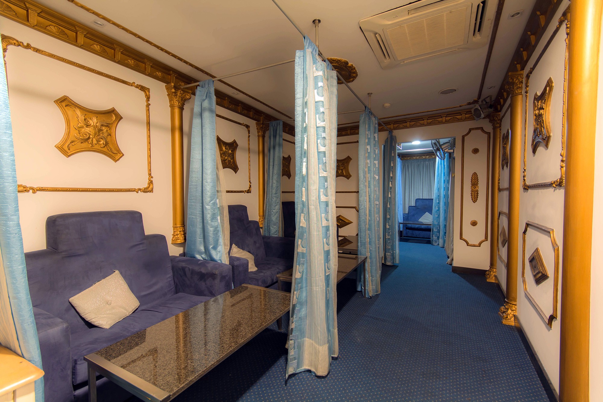 The White Palace Gentlemen`s Club - Nightclub in San Iljan, Malta