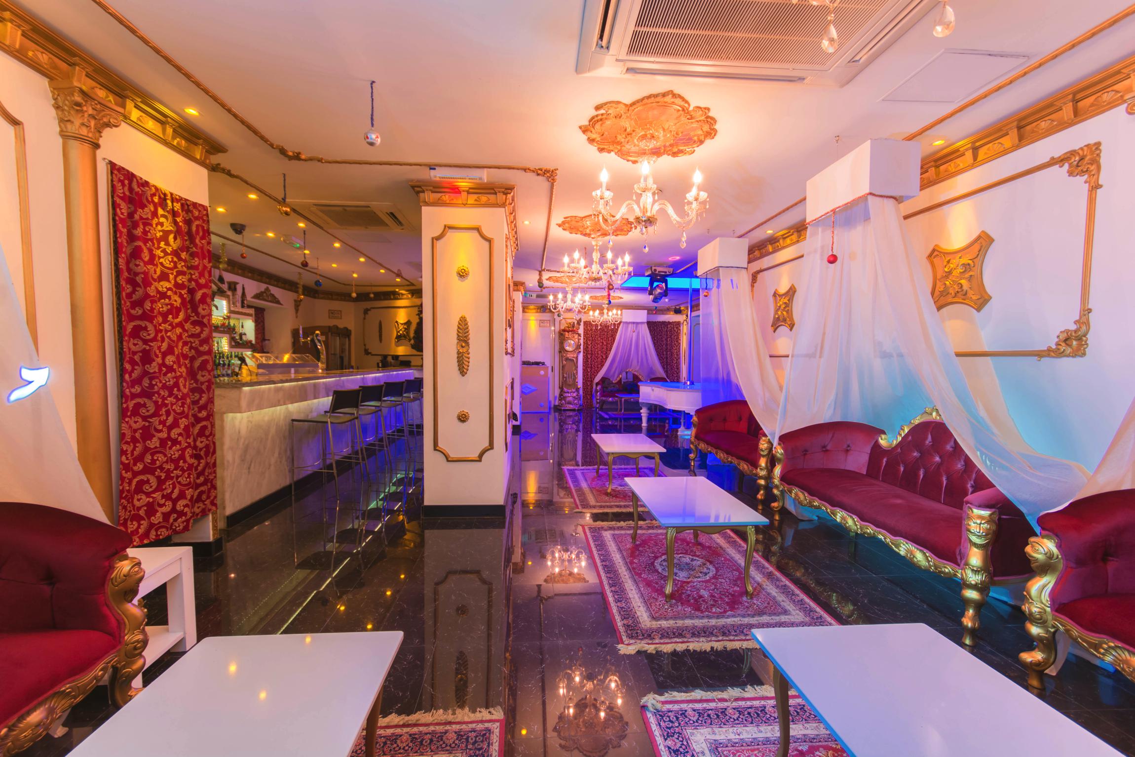 The White Palace Gentlemen`s Club - Nightclub in San Iljan, Malta
