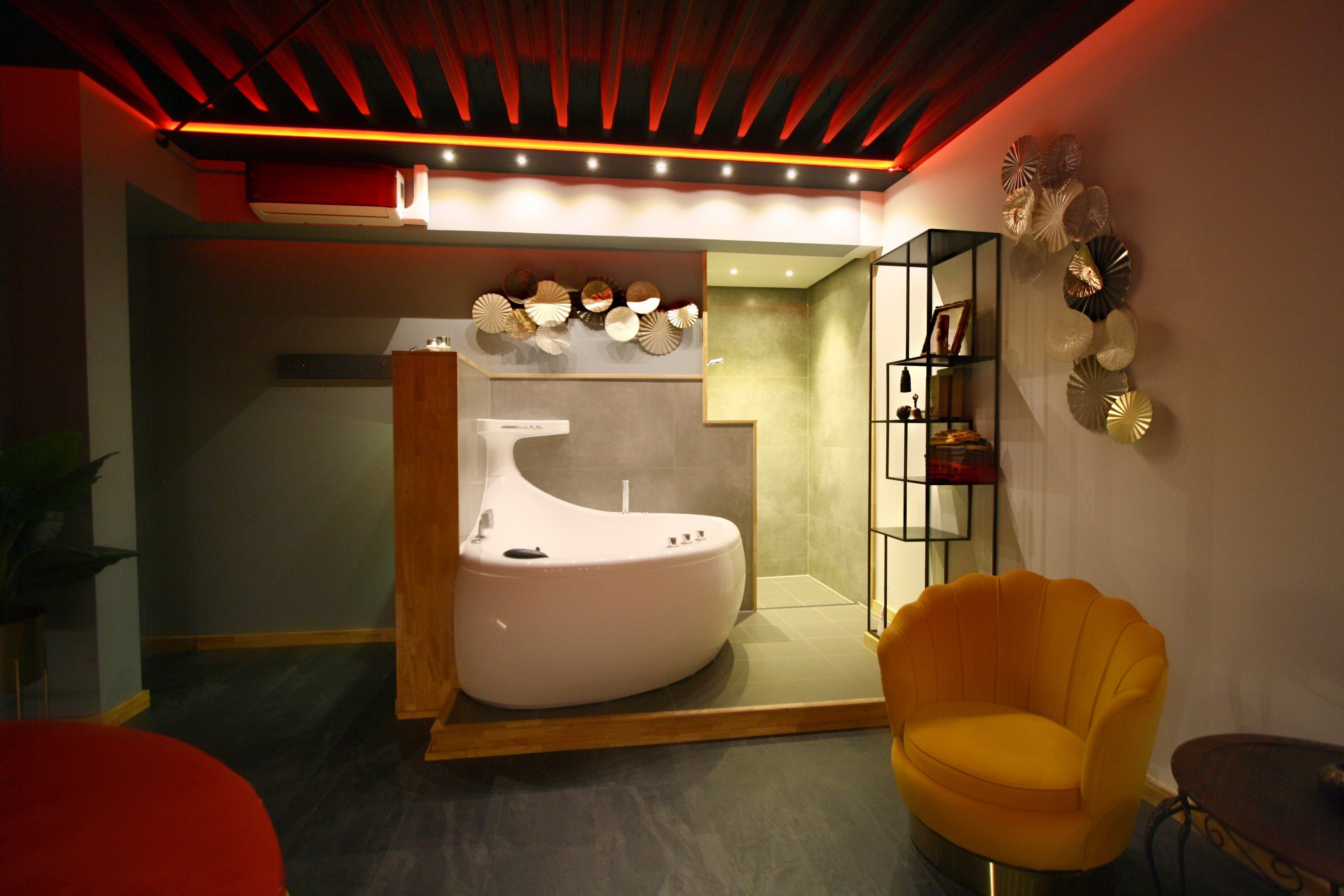 Salon261 - Brothel in Alphen Aan Den Rijn, Netherlands