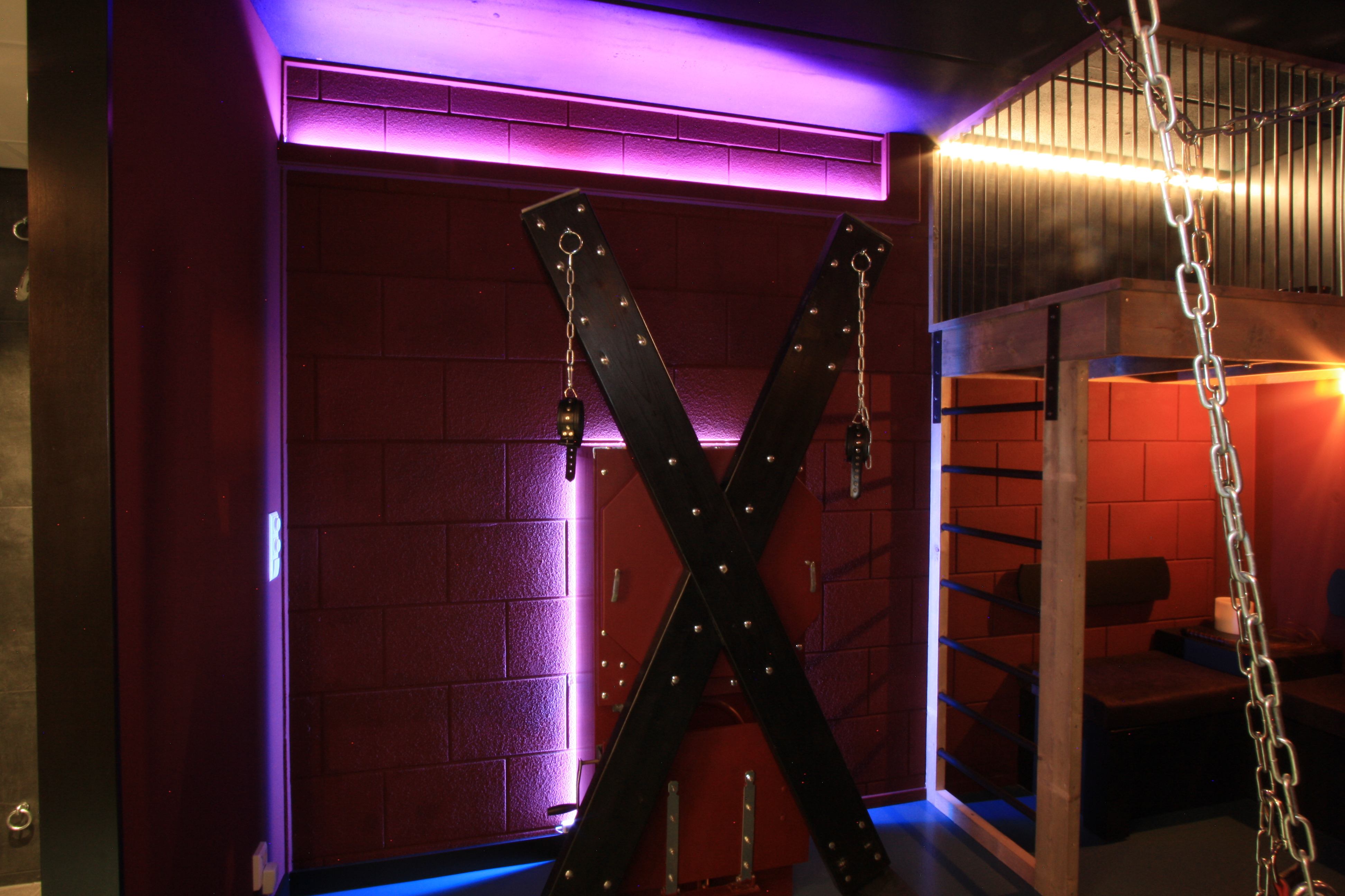 Salon261 - Brothel in Alphen Aan Den Rijn, Netherlands