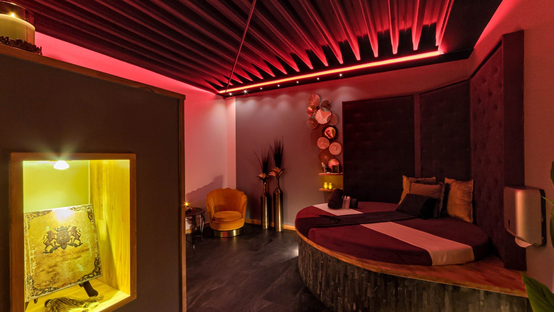 Salon261 - Brothel in Alphen Aan Den Rijn, Netherlands