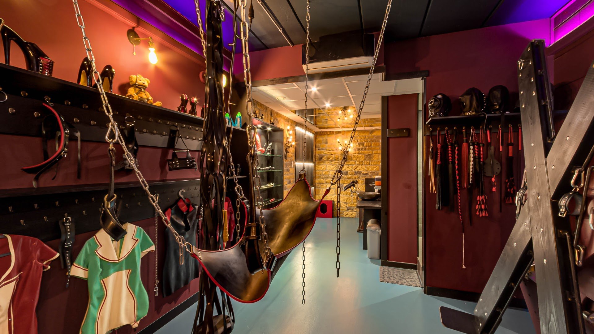 Salon261 - Brothel in Alphen Aan Den Rijn, Netherlands