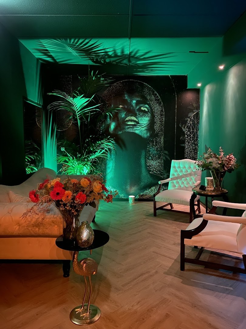 La Femme - Erotic Massage in Amersfoort, Netherlands