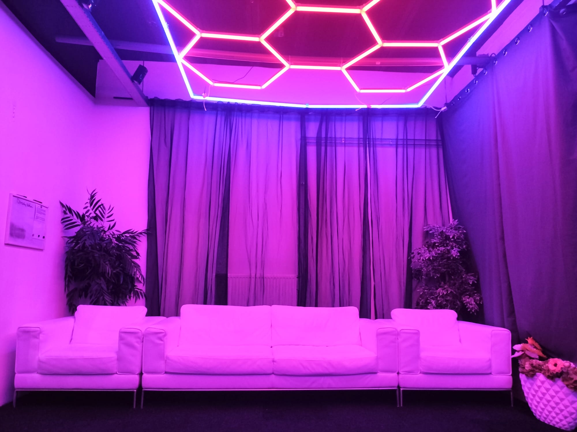 Erotische Massage Studio Monaco - Erotic Massage in Amstelveen, Netherlands