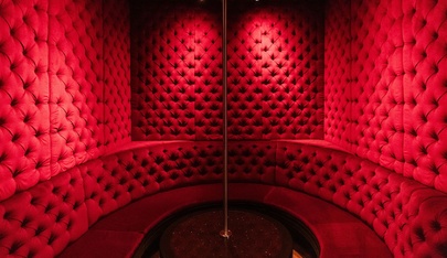 Bon Ton Stripclub Amsterdam - Nightclub in Amsterdam, Netherlands