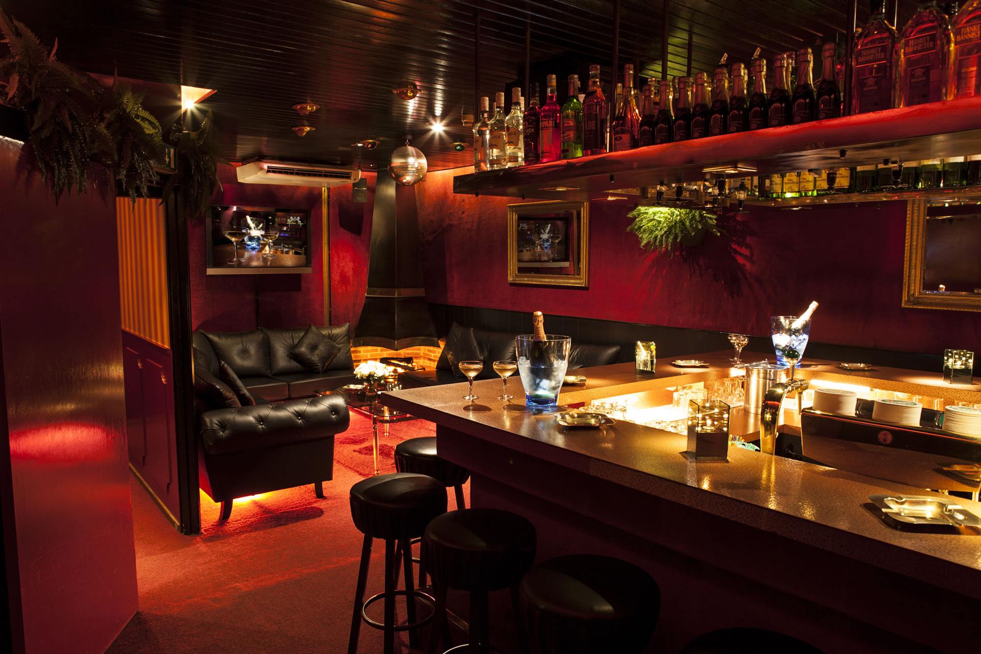 Sexclub Golden Key - Nightclub in Amsterdam, Netherlands