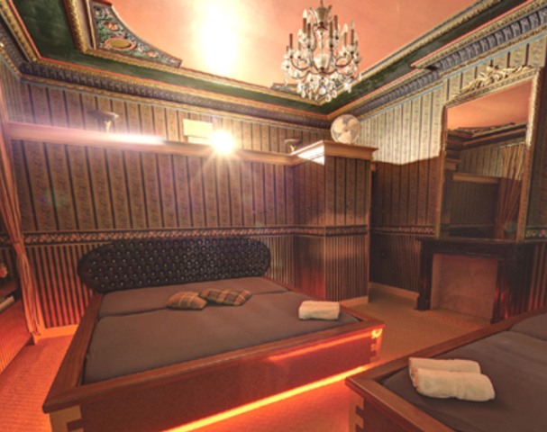 Kasteel Waterloo - Swinger Club in Beesel, Netherlands