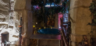 Diane's Secret - Brothel in Den Haag, Netherlands