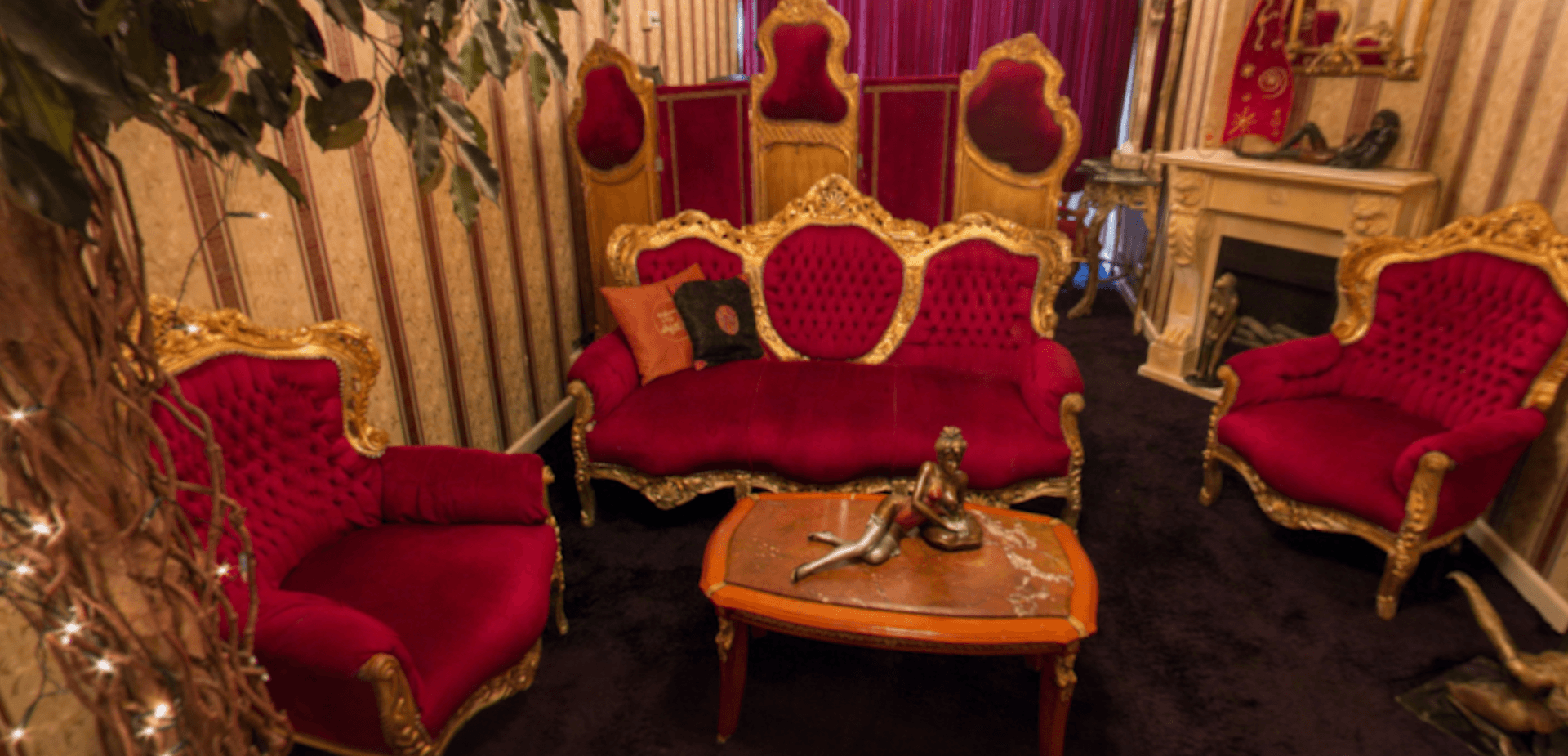 Diane's Secret - Brothel in Den Haag, Netherlands