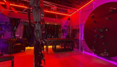Dutch-Mistress - Brothel in Den Haag, Netherlands