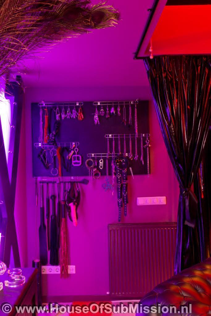 House Of Submission - Brothel in Den Haag, Netherlands