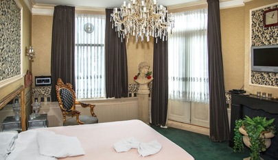 Maison Prive - Brothel in Den Haag, Netherlands