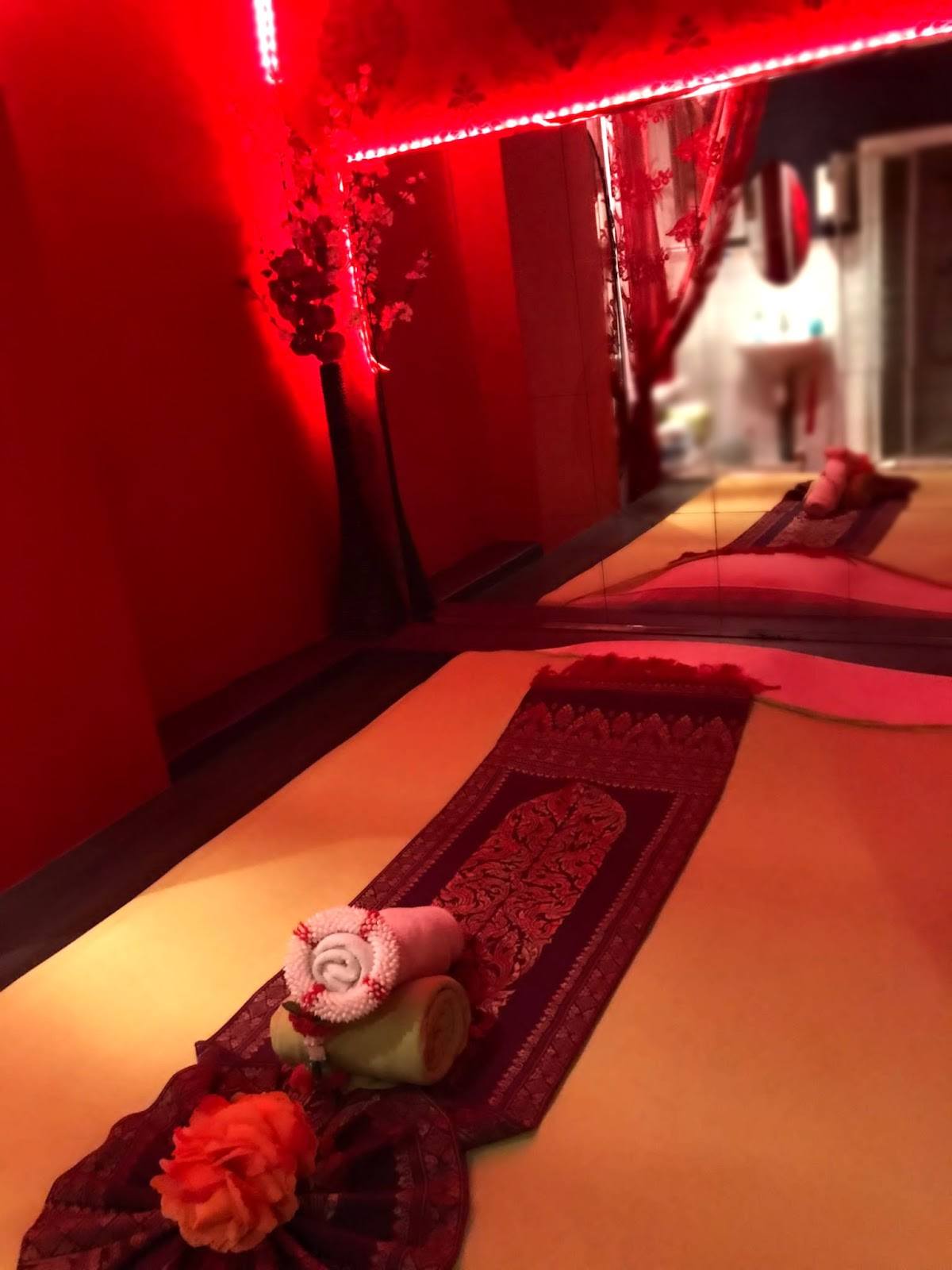 Dara Thai Massage - Erotic Massage in Den Haag, Netherlands