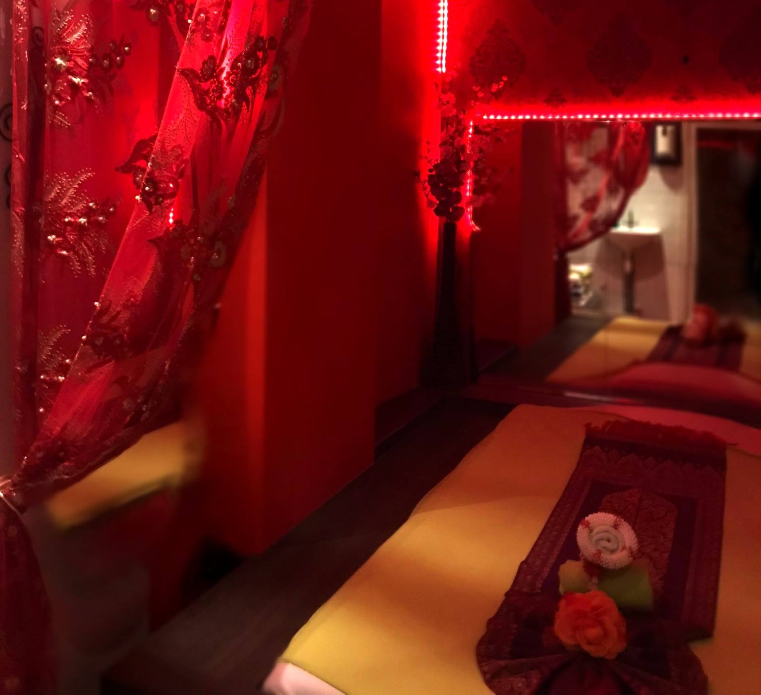 Dara Thai Massage - Erotic Massage in Den Haag, Netherlands