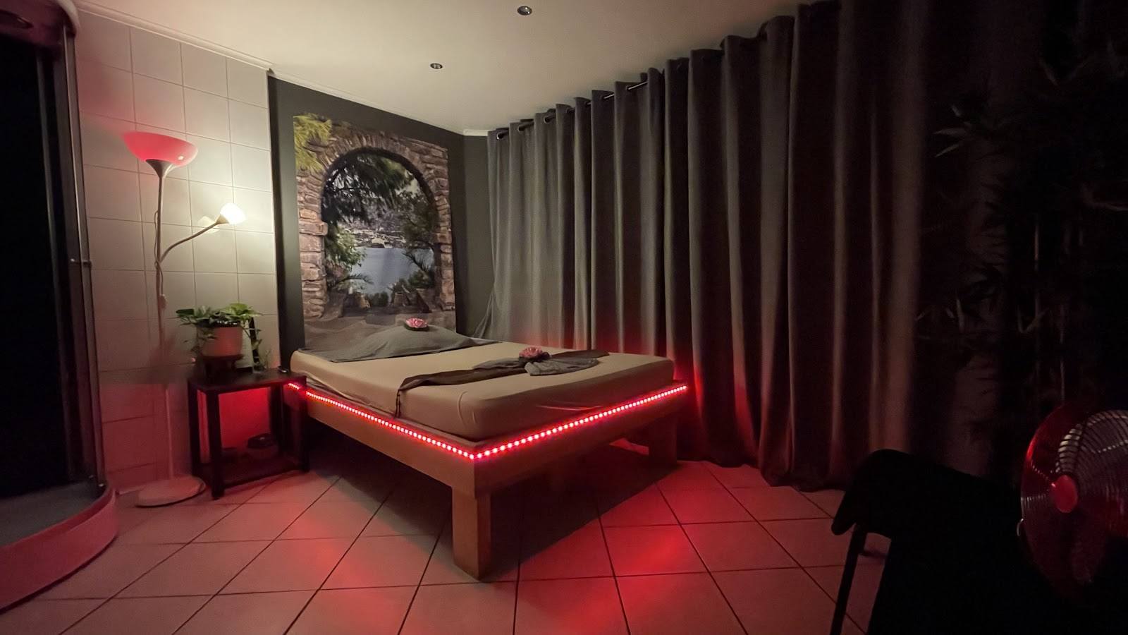 Daw Rung Thaimassage - Erotic Massage in Den Haag, Netherlands