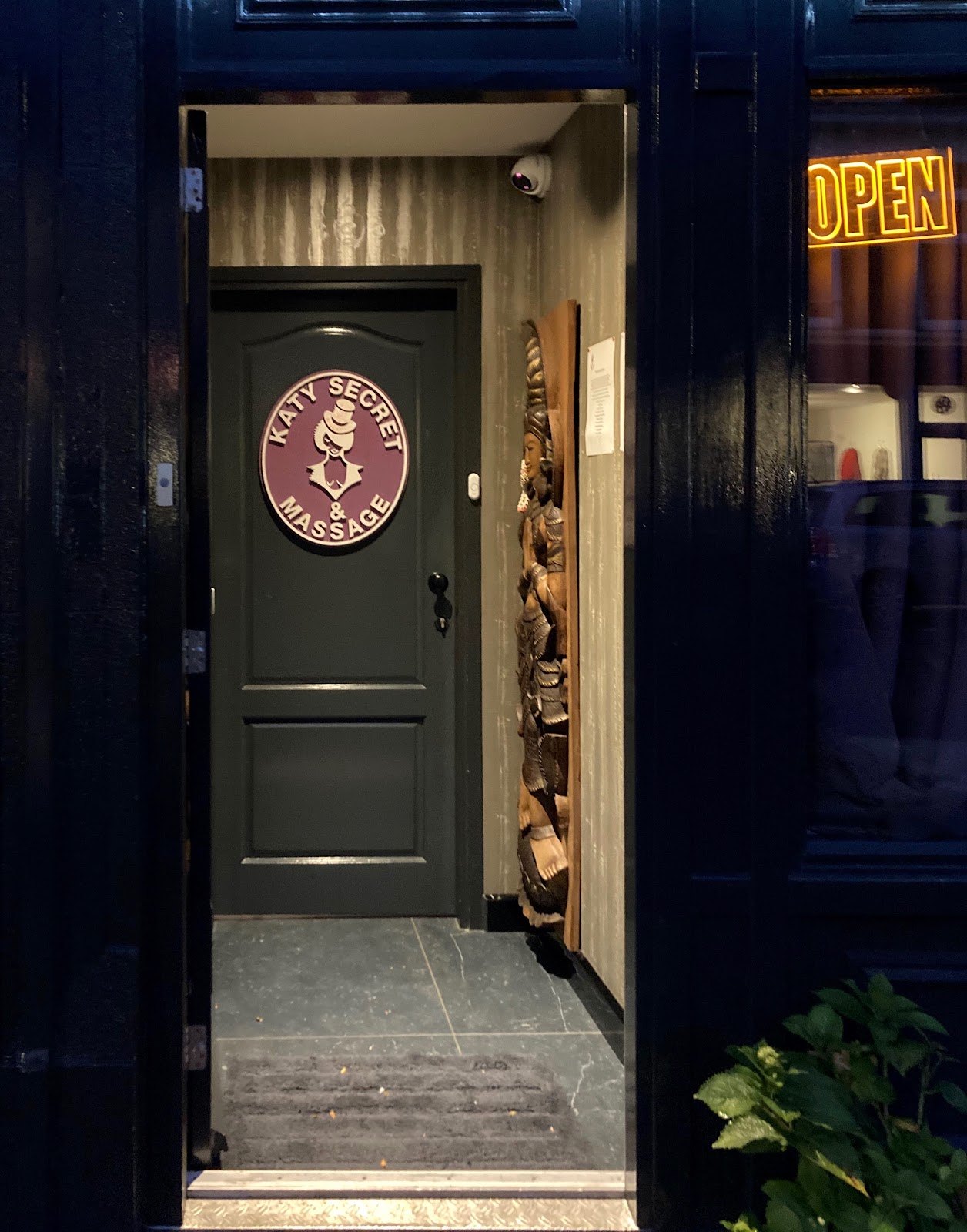 Katy's Secret - Erotic Massage in Den Haag, Netherlands