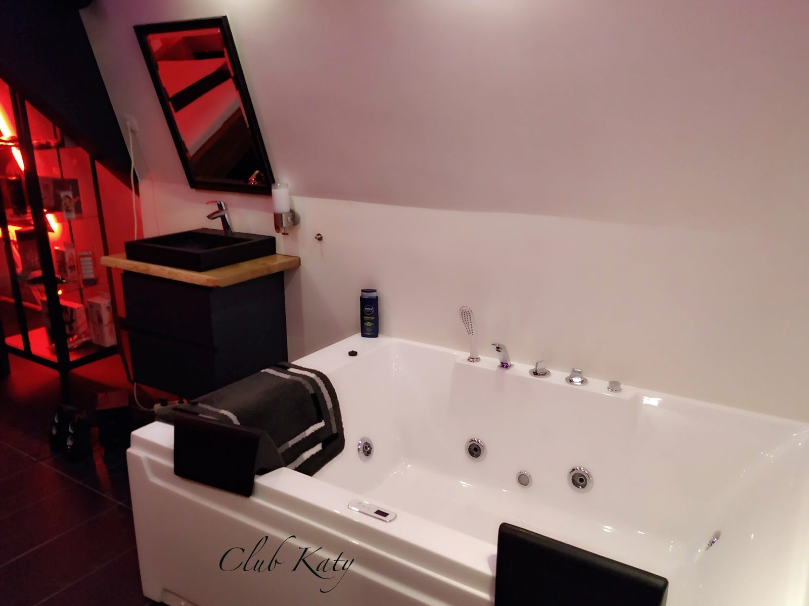 Katy's Secret - Erotic Massage in Den Haag, Netherlands