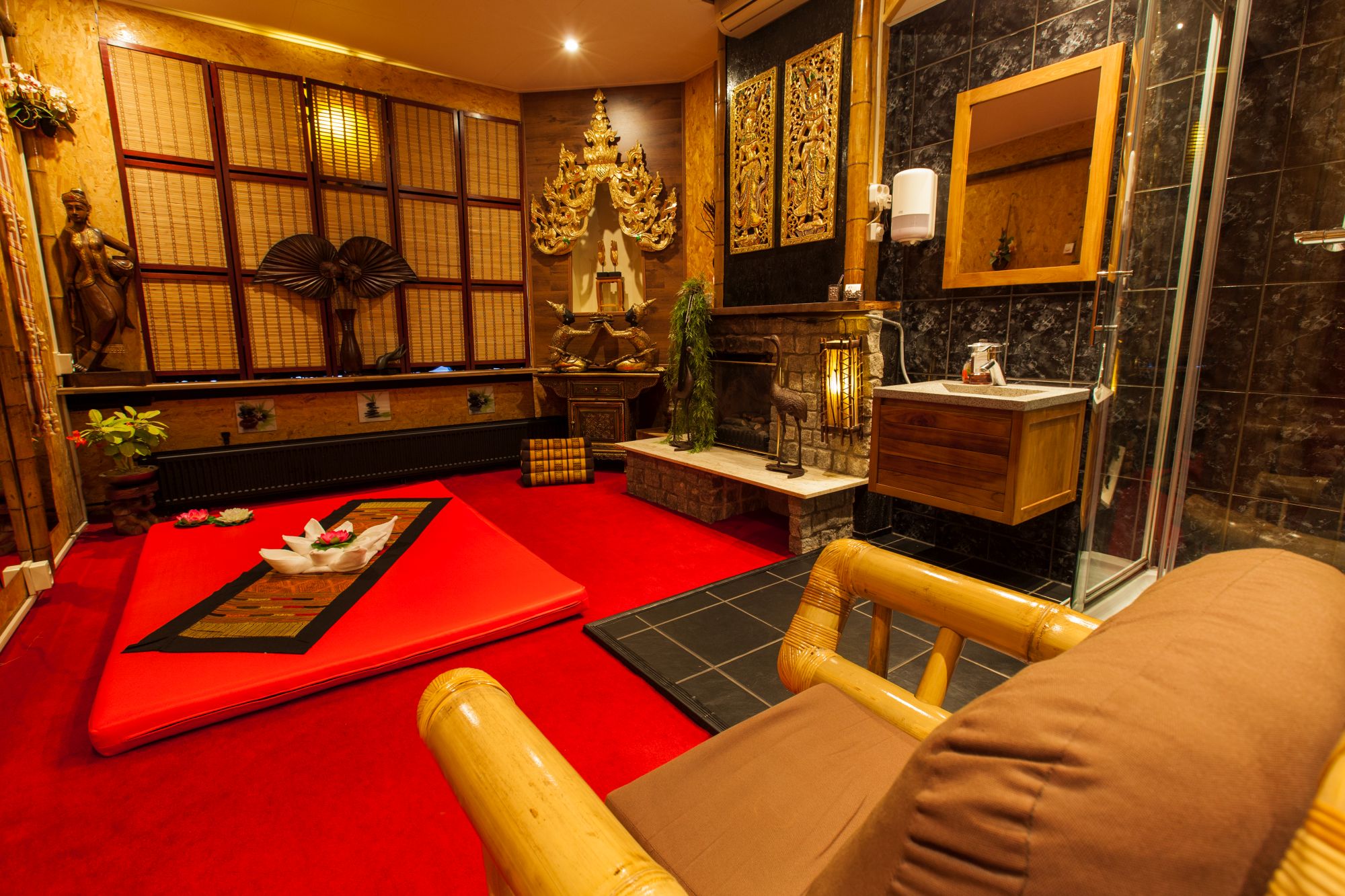 Mystique Thai Thai - Erotic Massage in Den Haag, Netherlands