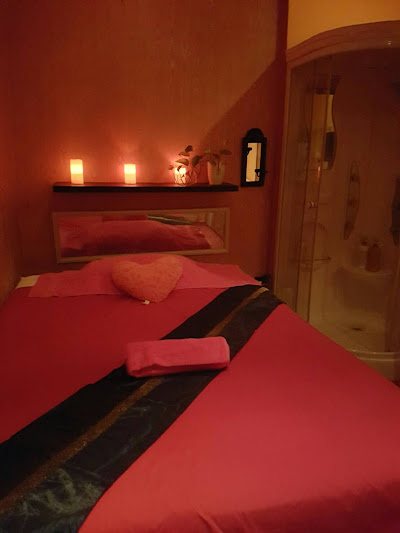 Poe Thai Massage - Erotic Massage in Den Haag, Netherlands