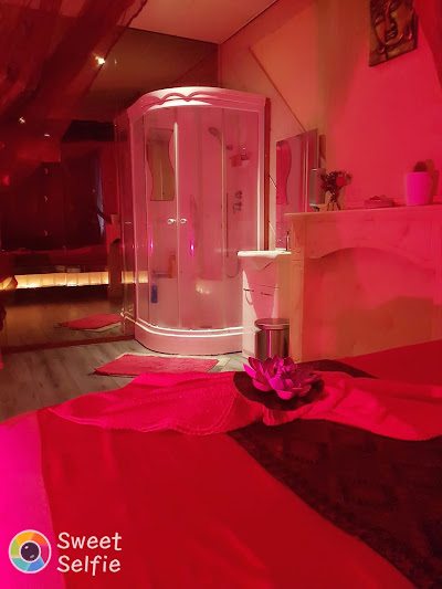 Poe Thai Massage - Erotic Massage in Den Haag, Netherlands