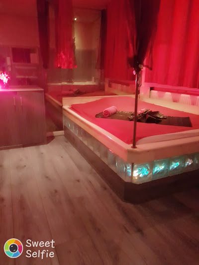 Poe Thai Massage - Erotic Massage in Den Haag, Netherlands