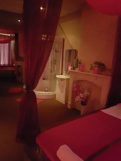 Poe Thai Massage - Erotic Massage in Den Haag, Netherlands