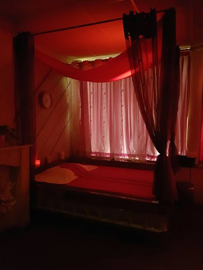 Poe Thai Massage - Erotic Massage in Den Haag, Netherlands