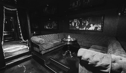 Mayfair Gentlemans Club - Nightclub in Den Haag, Netherlands