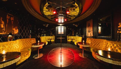 Mayfair Gentlemans Club - Nightclub in Den Haag, Netherlands